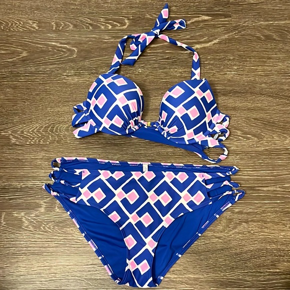 aerie Other - Aerie blue pink and white patterned push-up bikini, top size 36B, bottom size L